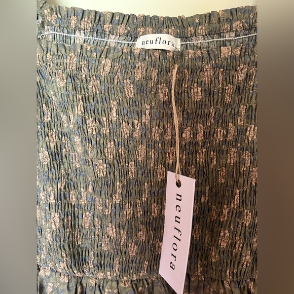 Neuflora dress - Picture 4 of 4